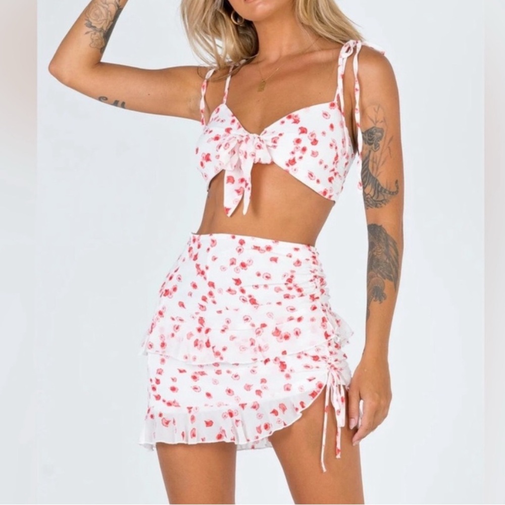 NWOT Secret Love Pink White Floral Set Ruffle Mini Skirt + Tie Crop Top